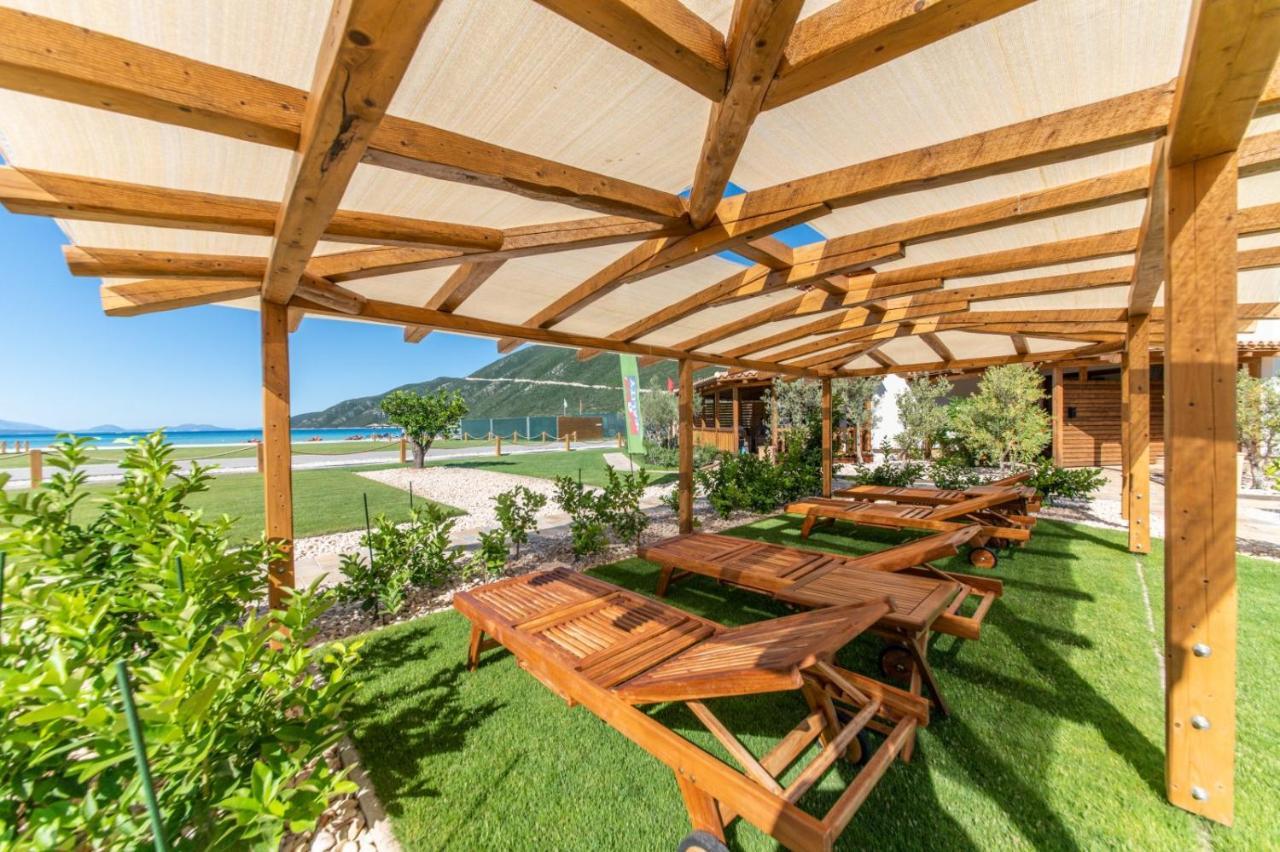 Seaside Resort Vasiliki Екстер'єр фото