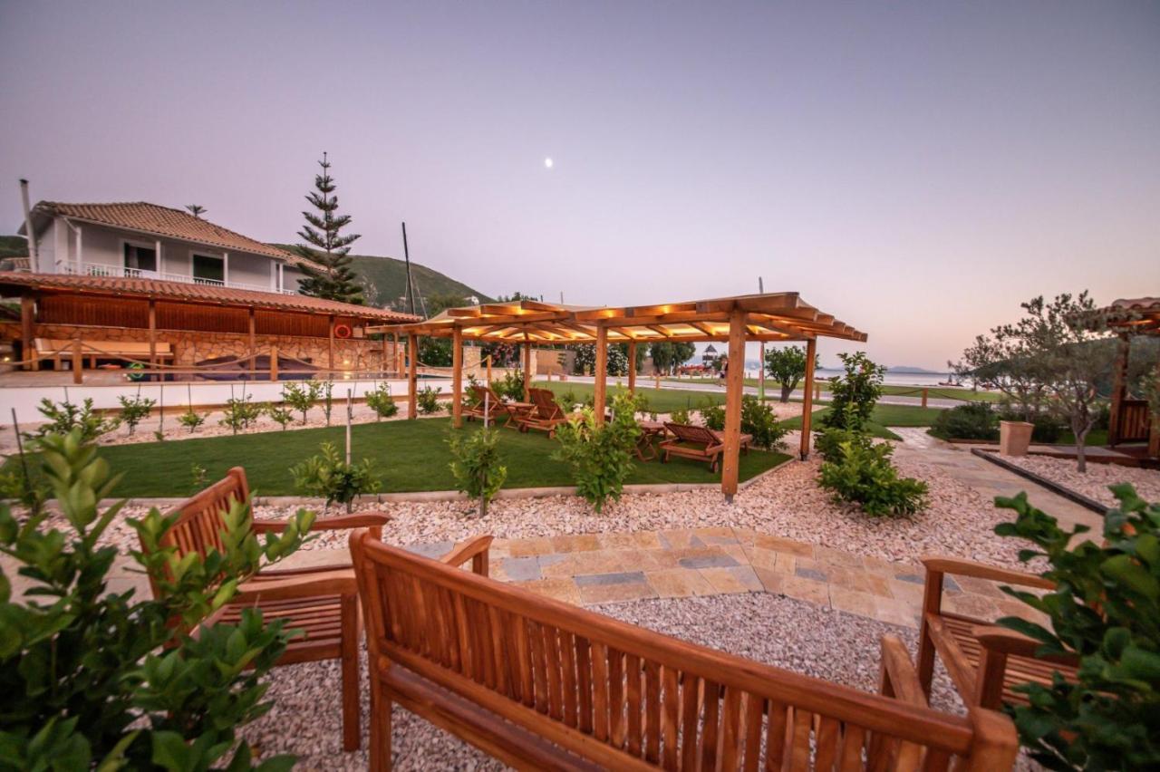 Seaside Resort Vasiliki Екстер'єр фото