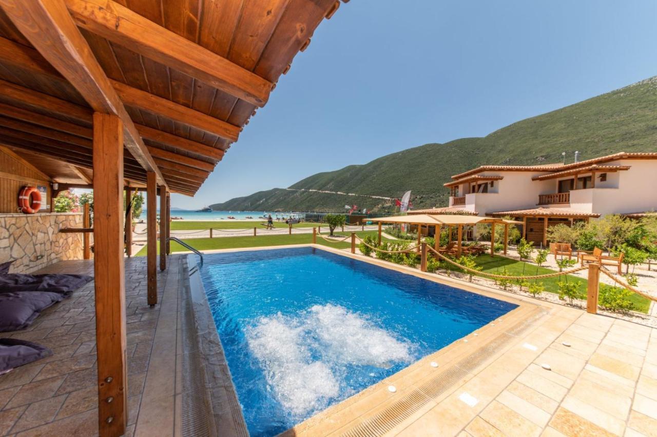 Seaside Resort Vasiliki Екстер'єр фото