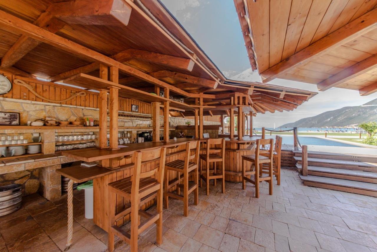 Seaside Resort Vasiliki Екстер'єр фото