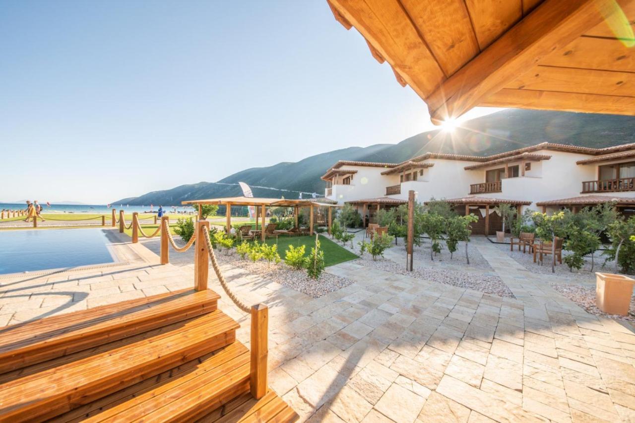 Seaside Resort Vasiliki Екстер'єр фото